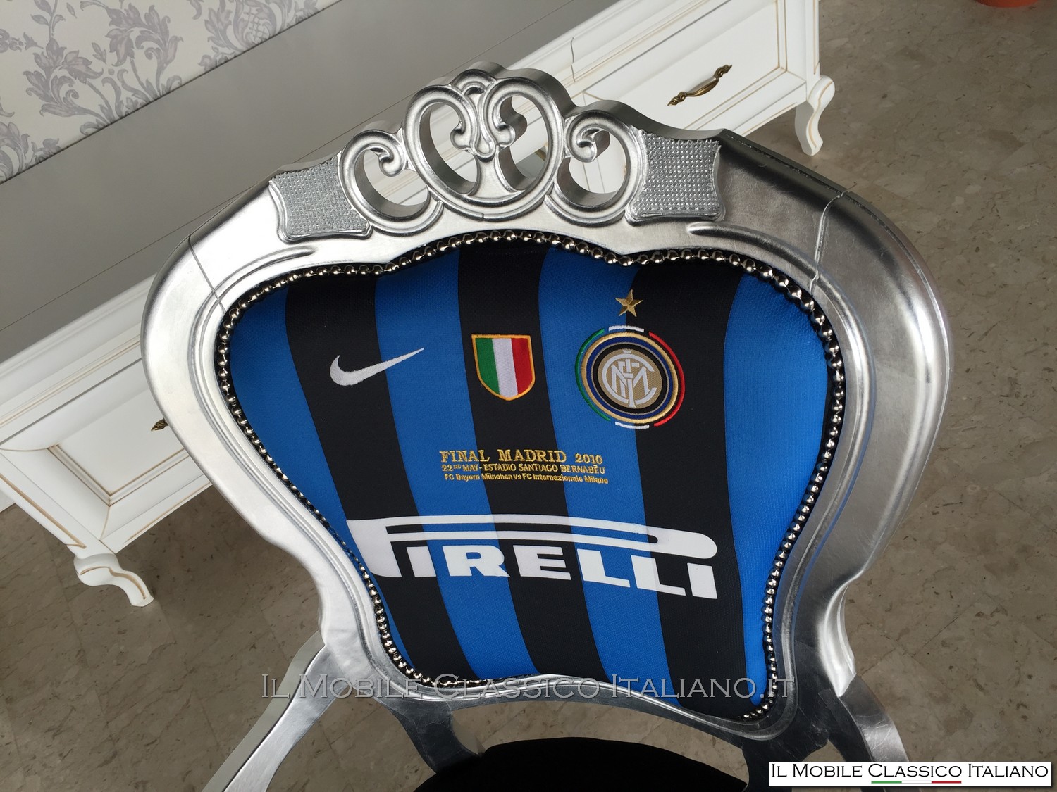 Poltrona inter personalizzata